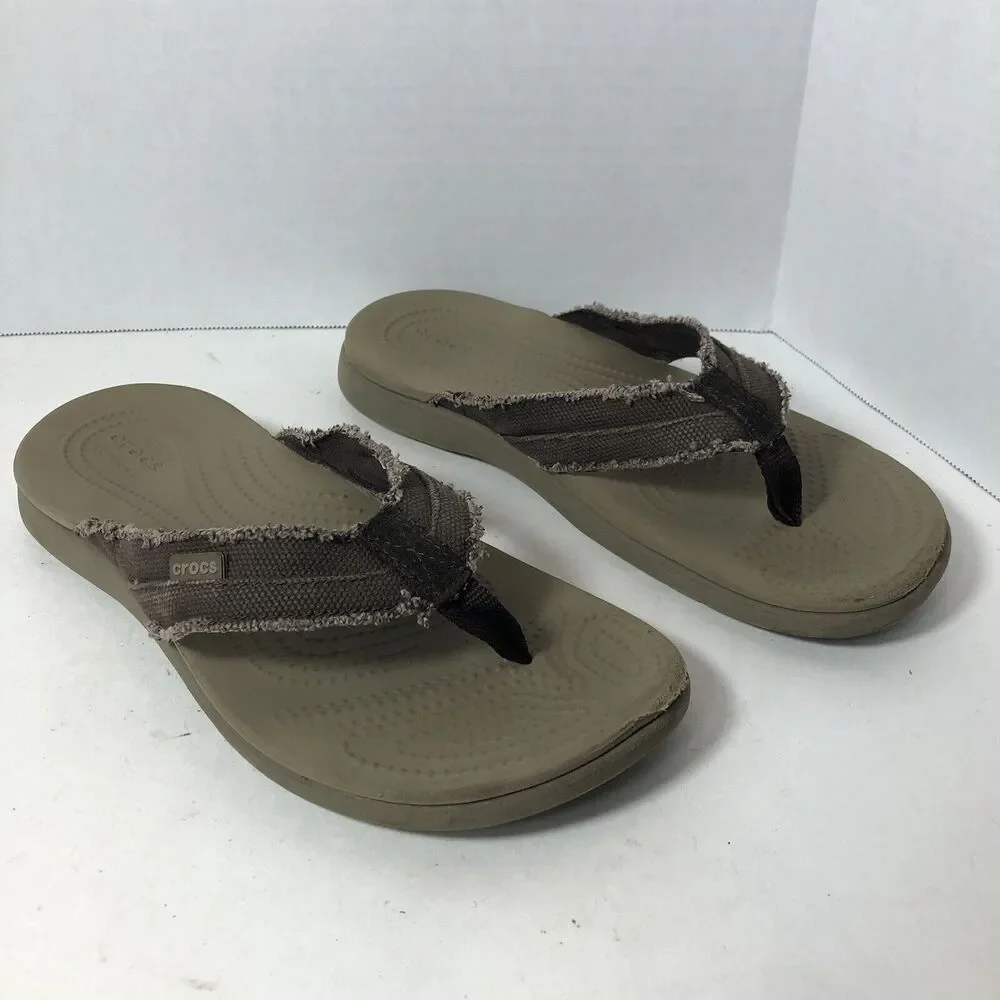 Crocs Sandals Mens Size 7 Dual Comfort Distressed Flip Flops Thong Taupe Brown C